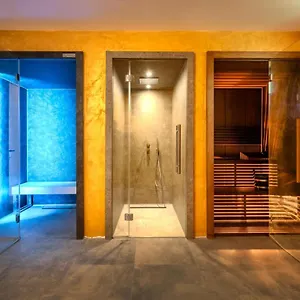 Vila Modern Aria With Pool And Jacuzzi In, Visnjan