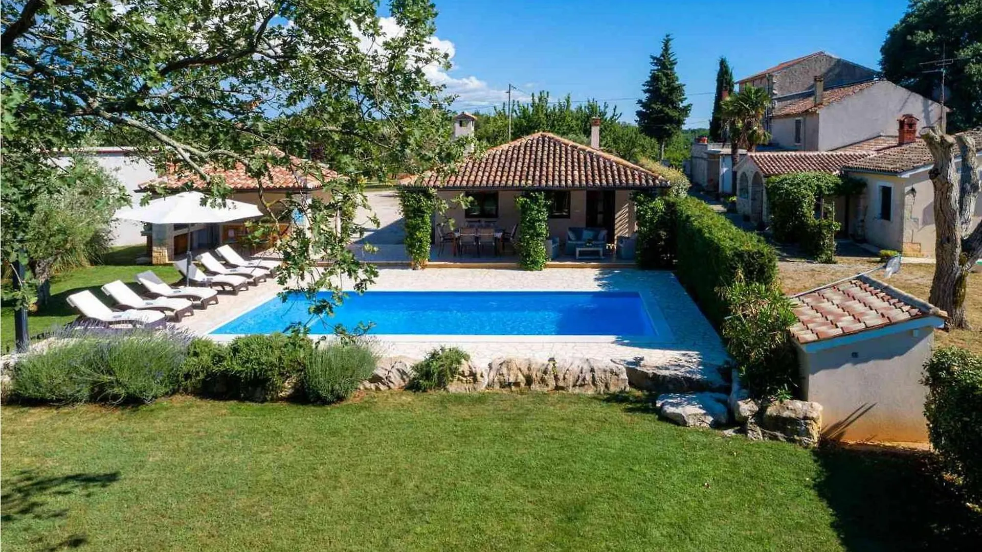 Feriehus Villa Mainenti Višnjan